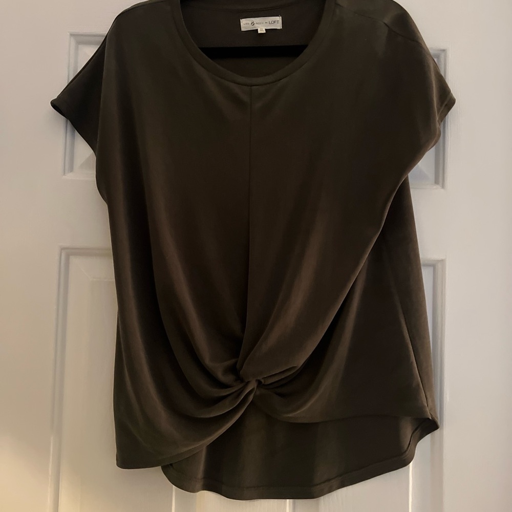 Loft t shirt with knot